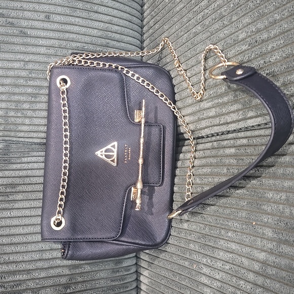 Loungefly Harry Potter Deathly Hallows Elder Wand Purse - Picture 1 of 9